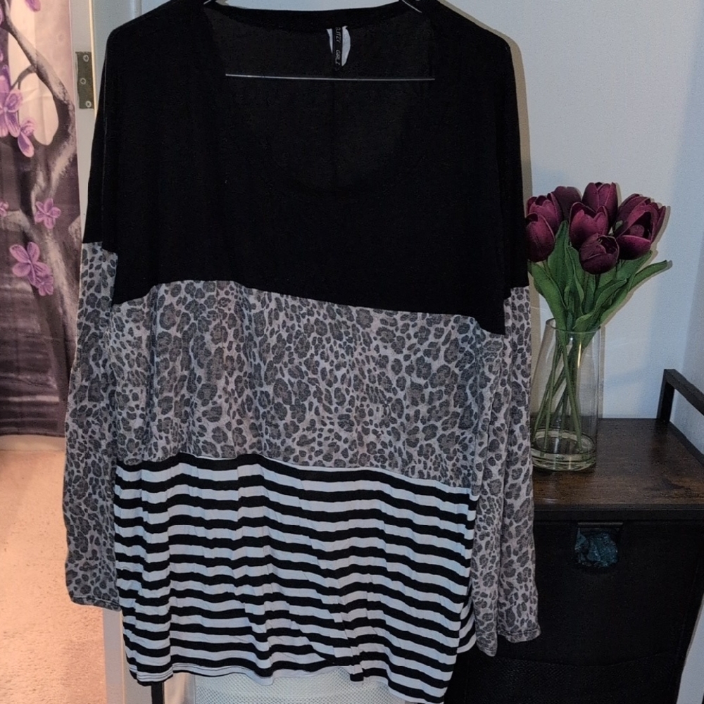 Stylish Black Striped, Leopard Print Women's Top